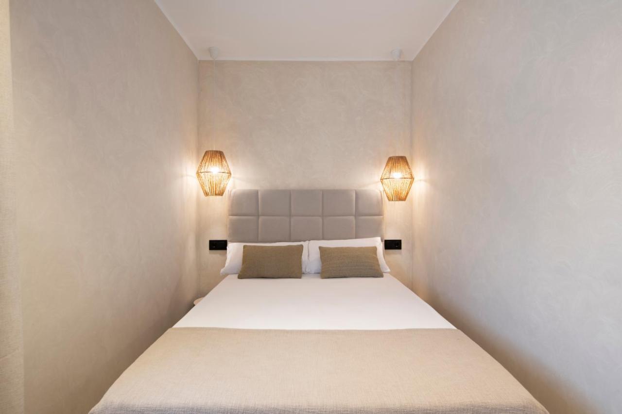 Apartamentos Marplana กาสเตย์เดเฟลส์ ภายนอก รูปภาพ